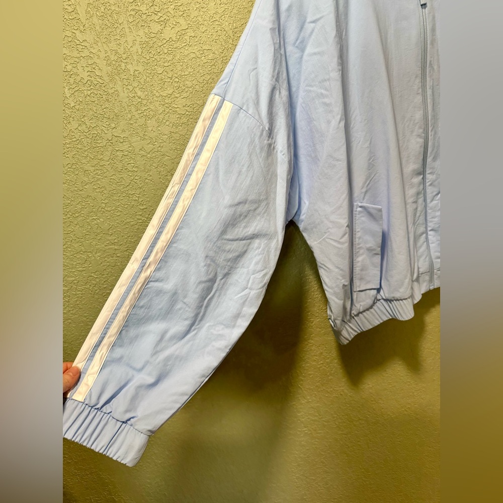 adidas Light Blue Bomber Jacket NWT XL - Picture 2 of 6
